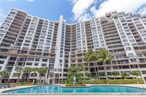 540 Brickell Key Dr, #302