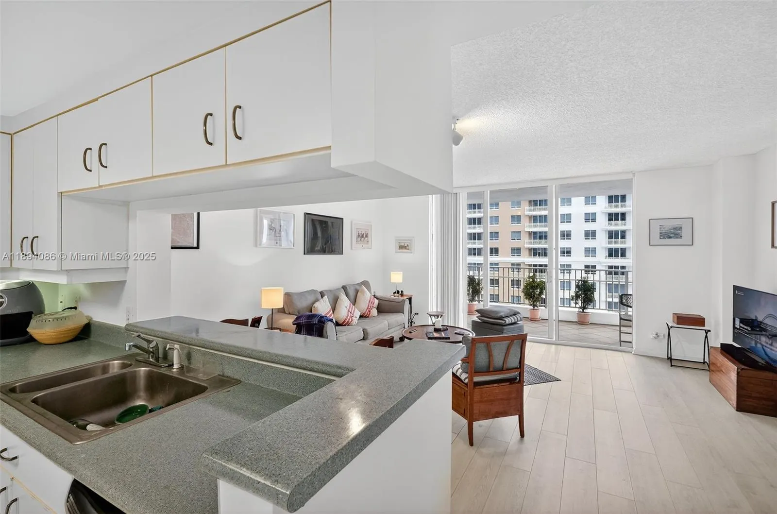 701 Brickell Key Blvd, #1108