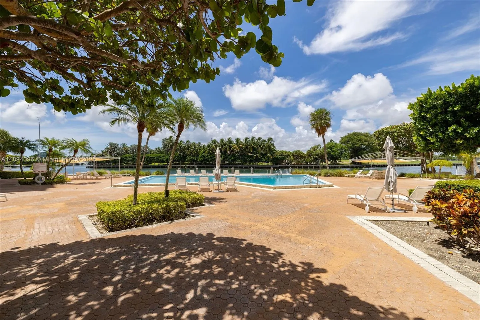 9100 W Bay Harbor Dr, #10B