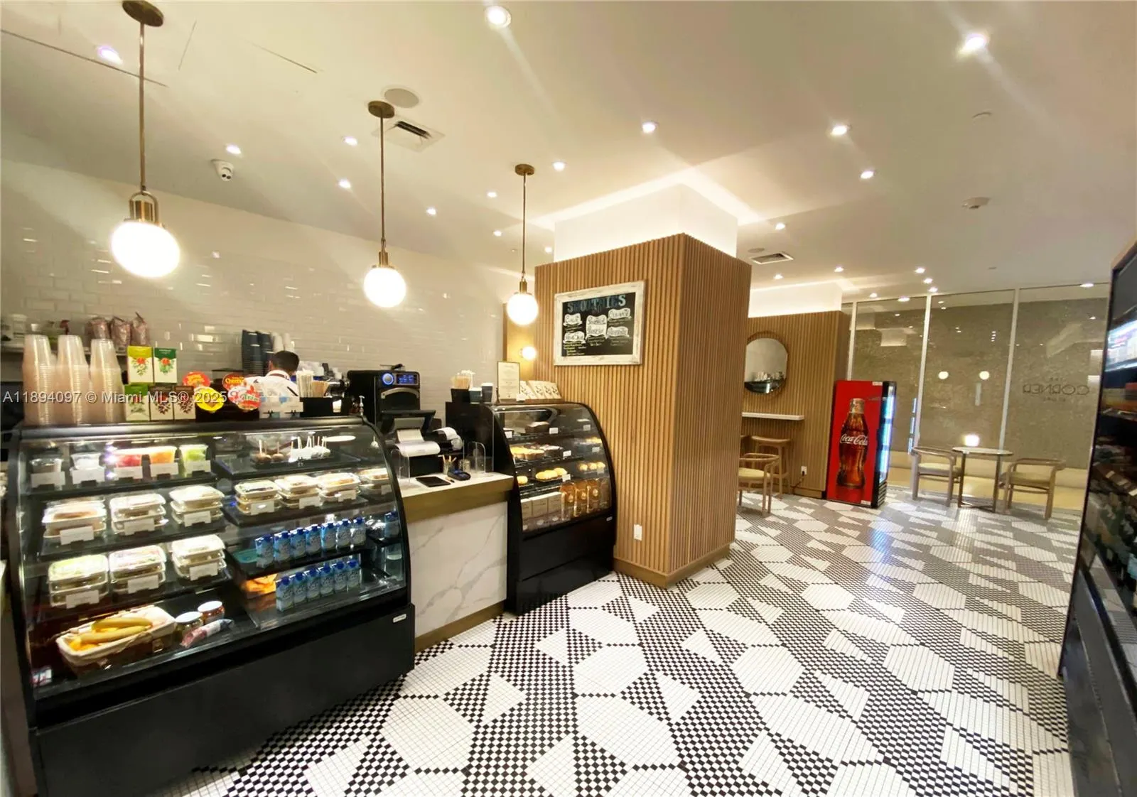6801 Collins Ave, #1101