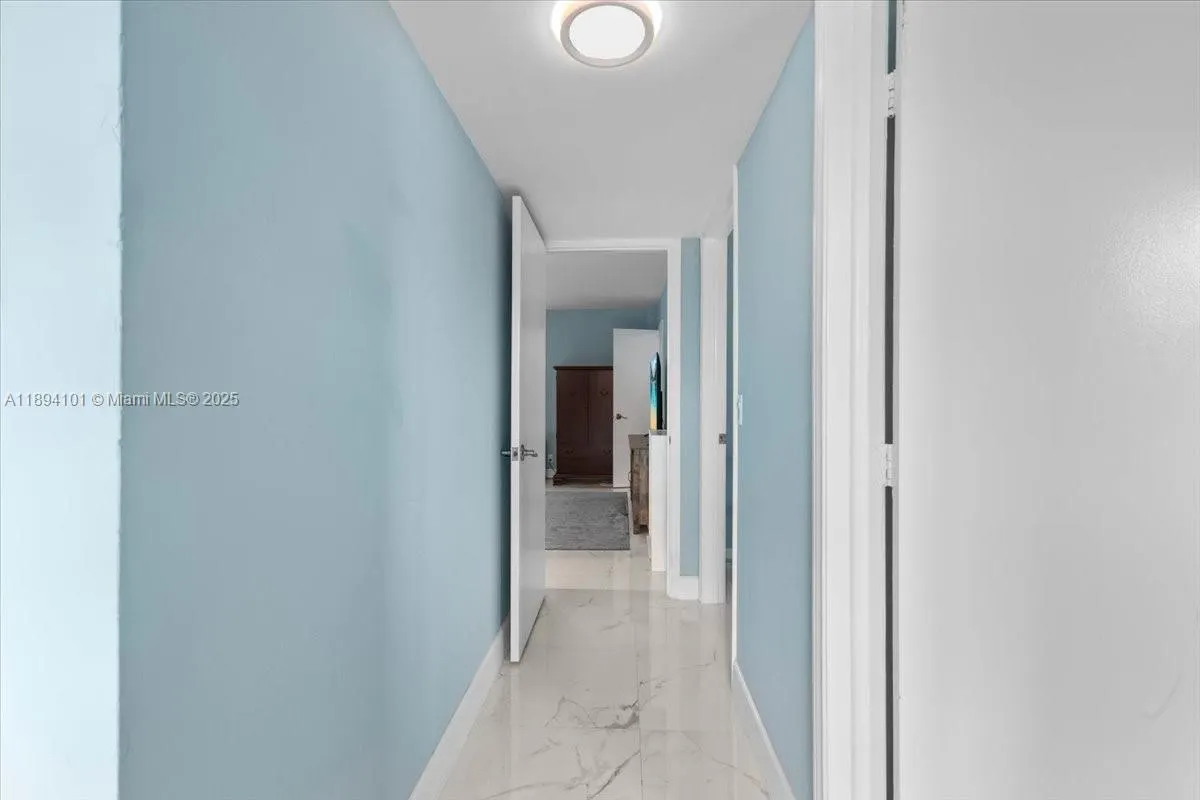 9450 Live Oak Pl, #109