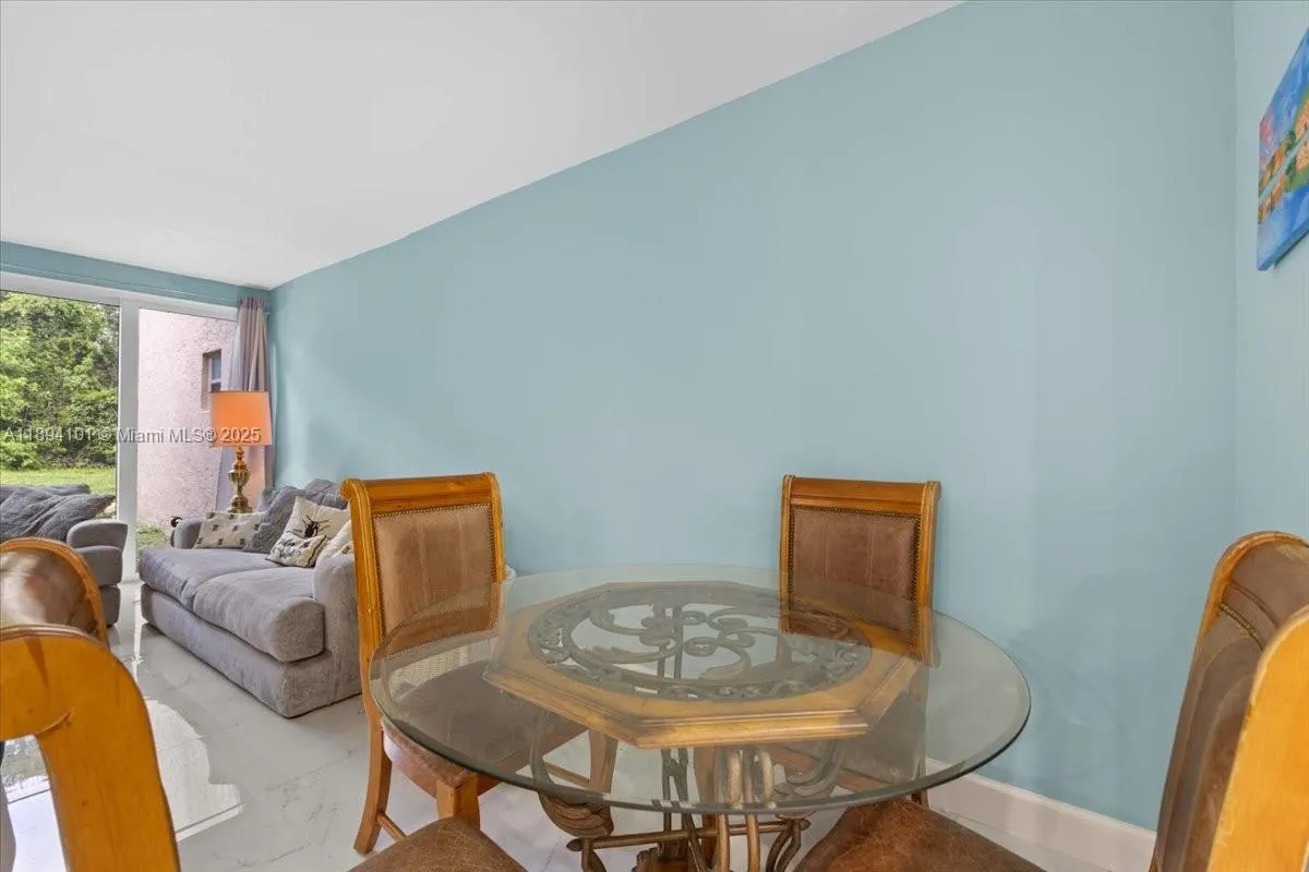 9450 Live Oak Pl, #109