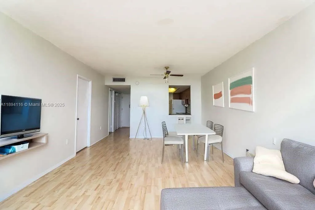 1351 NE Miami Gardens Dr, #1001E