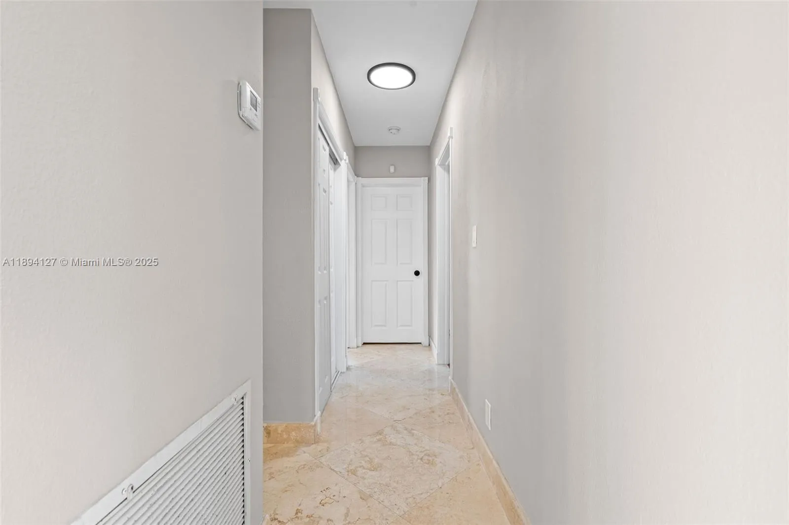 230 SE 9th St