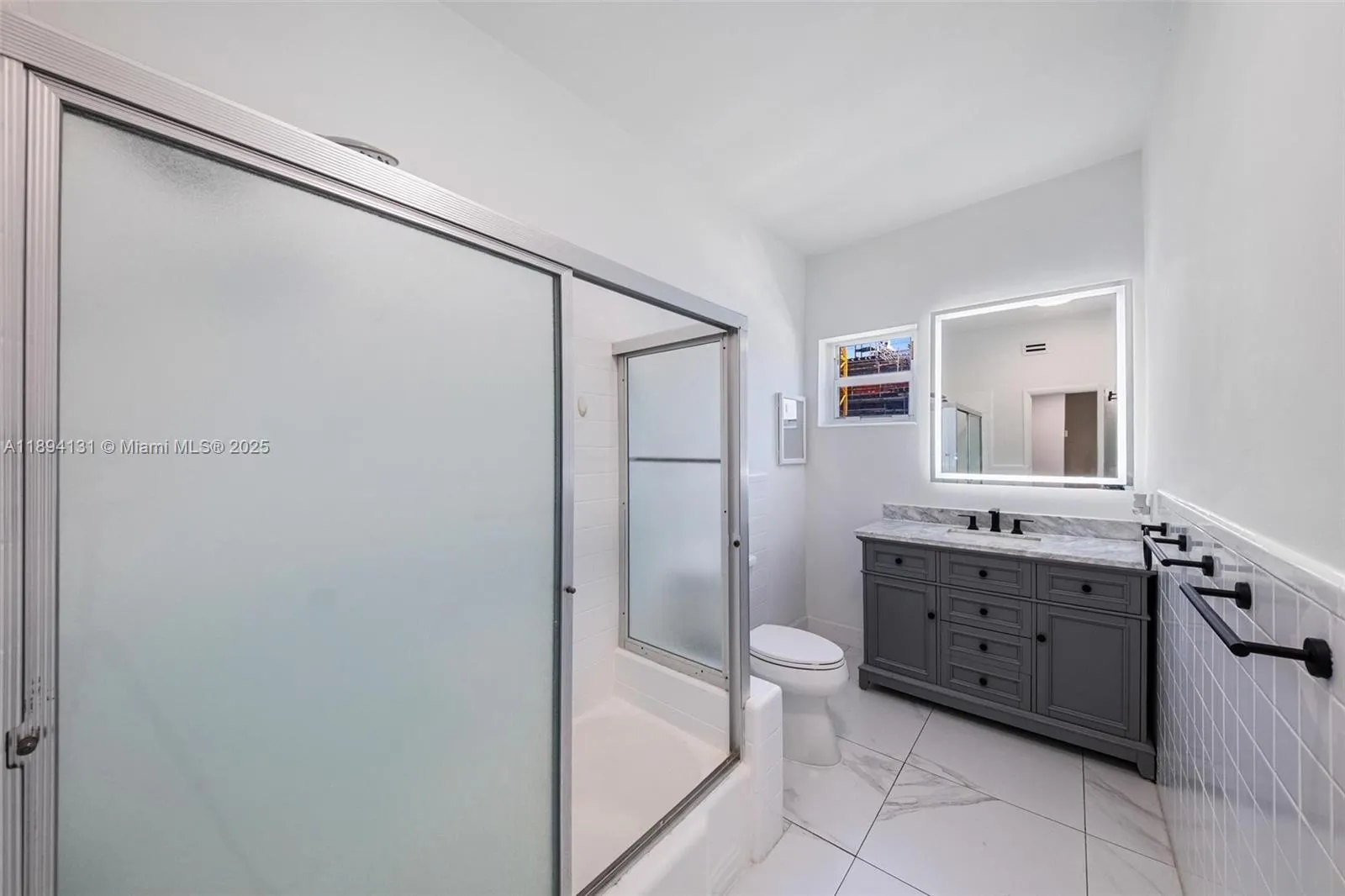 9400 E Bay Harbor Dr, #8