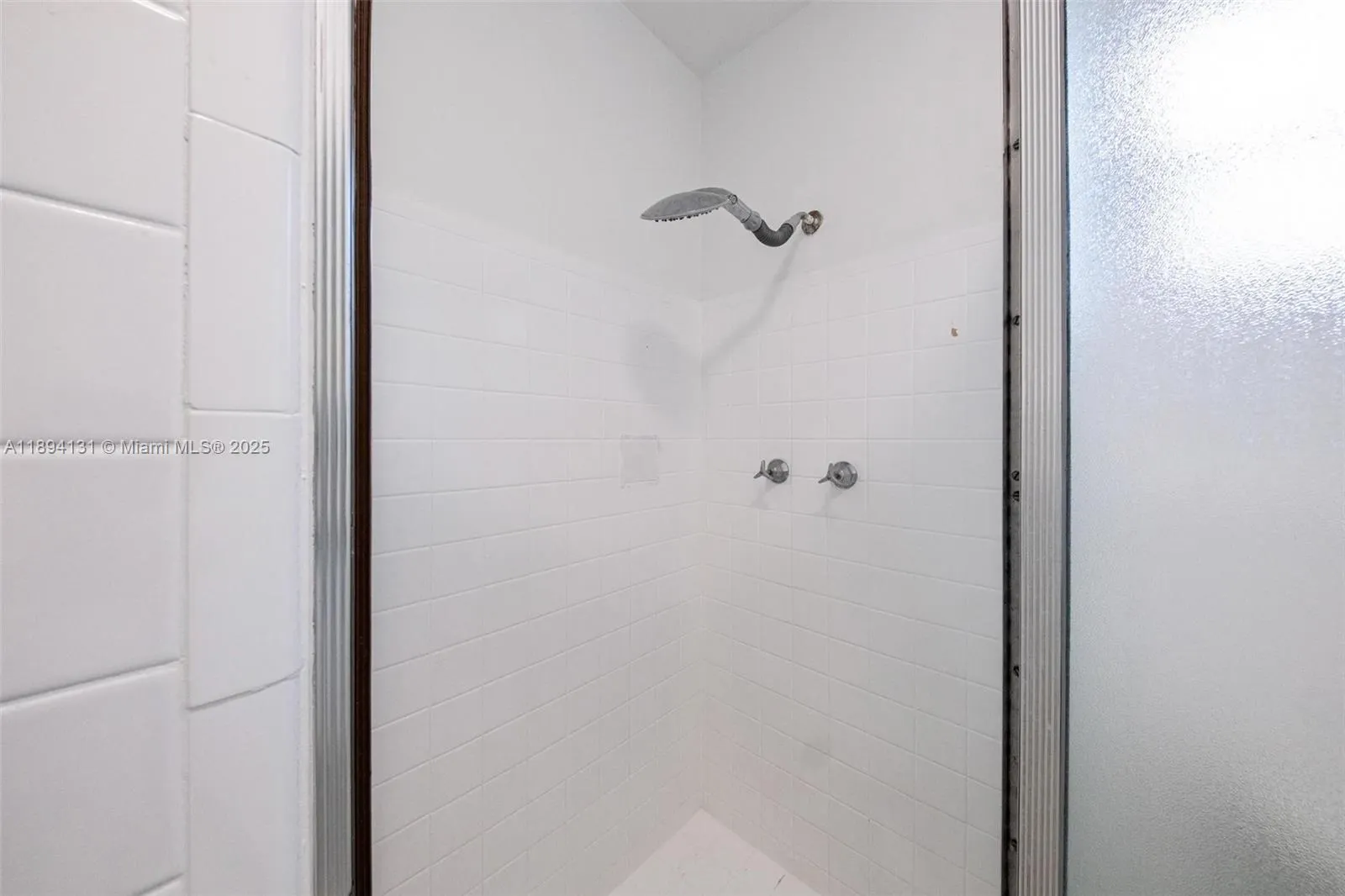 9400 E Bay Harbor Dr, #8