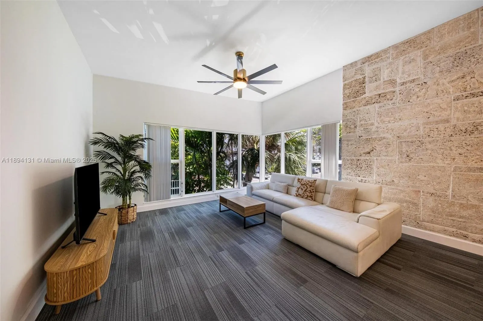 9400 E Bay Harbor Dr, #8