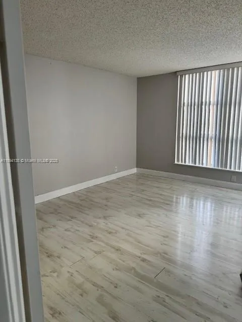 3400 NE 192nd St, #802