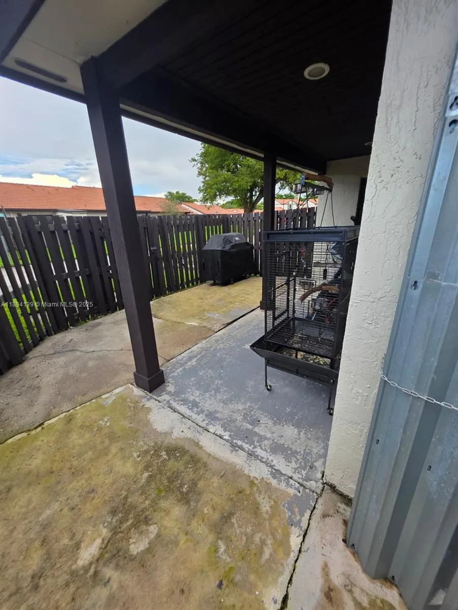 15090 SW 49th Lane, #H104
