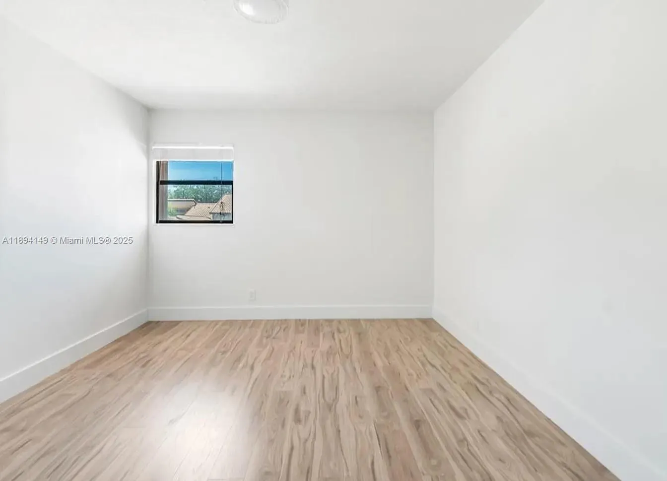 6850 NW 2nd Ave, #34