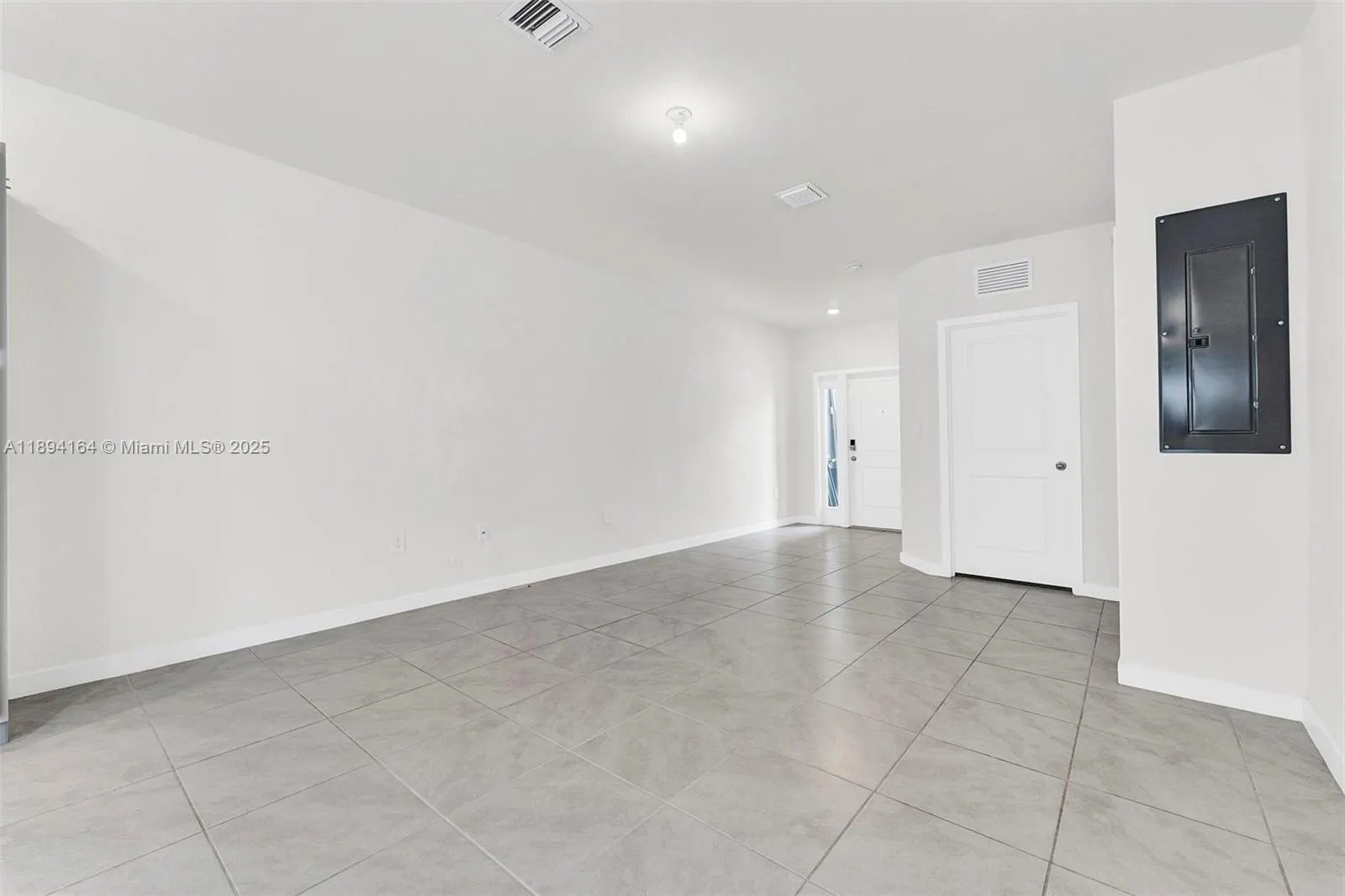 450 NE 13th St