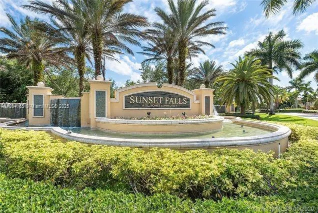 4537 SW 183rd Ave, #0
