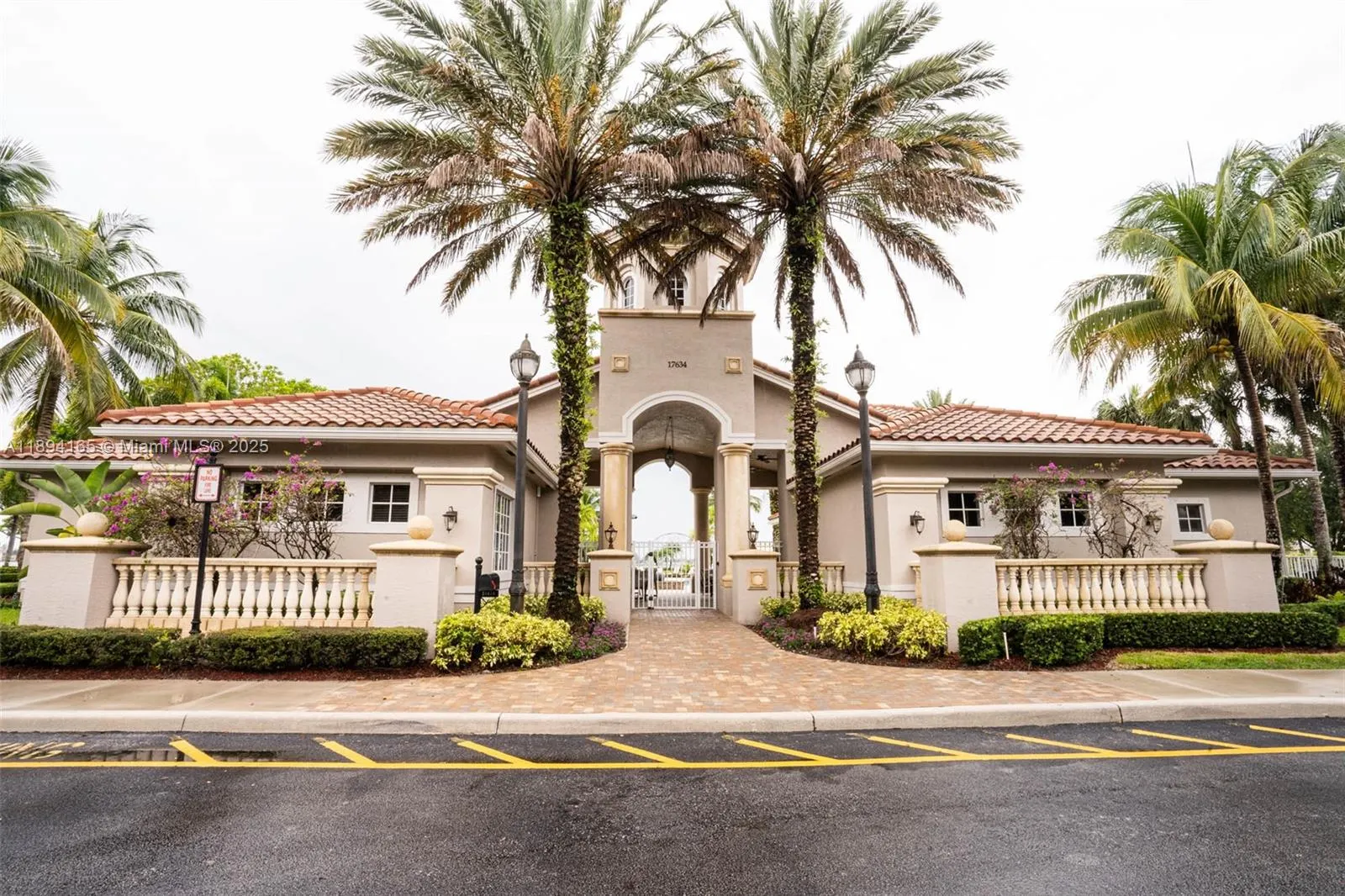 4537 SW 183rd Ave, #0