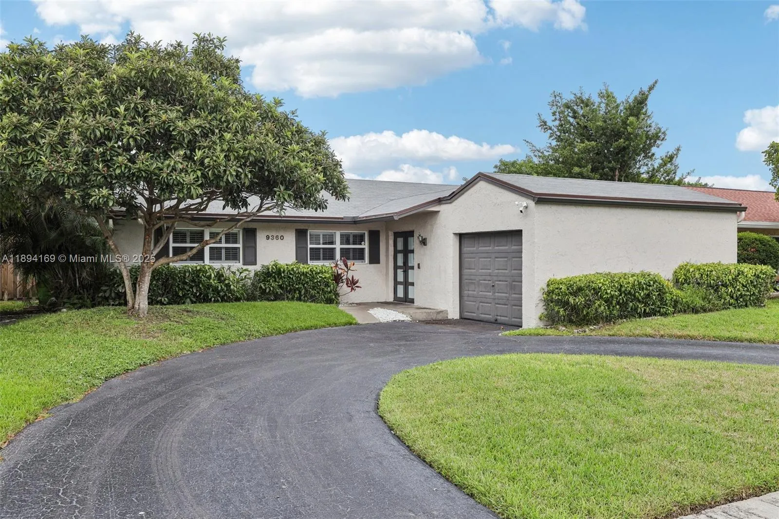 9360 NW 33rd Mnr