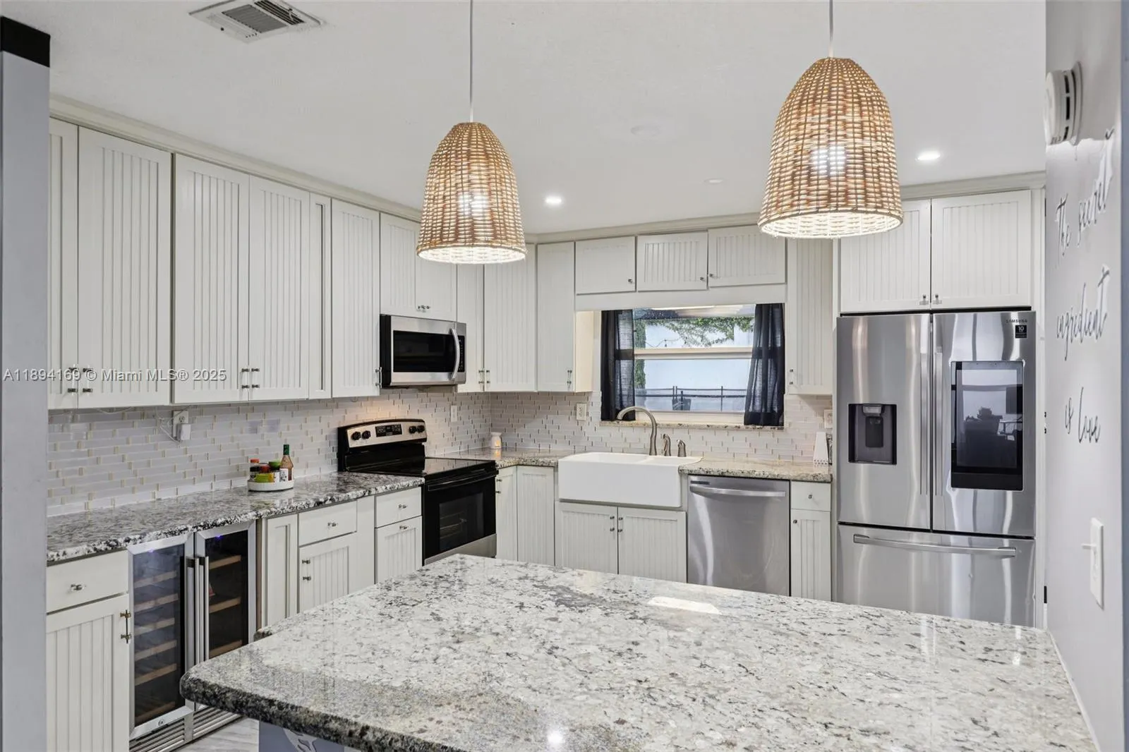 9360 NW 33rd Mnr