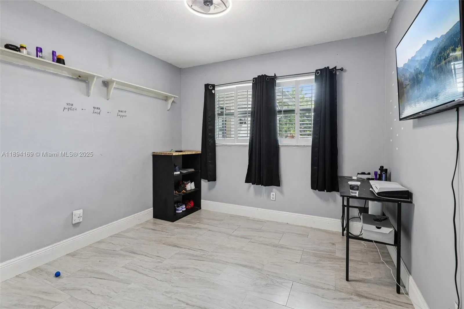 9360 NW 33rd Mnr