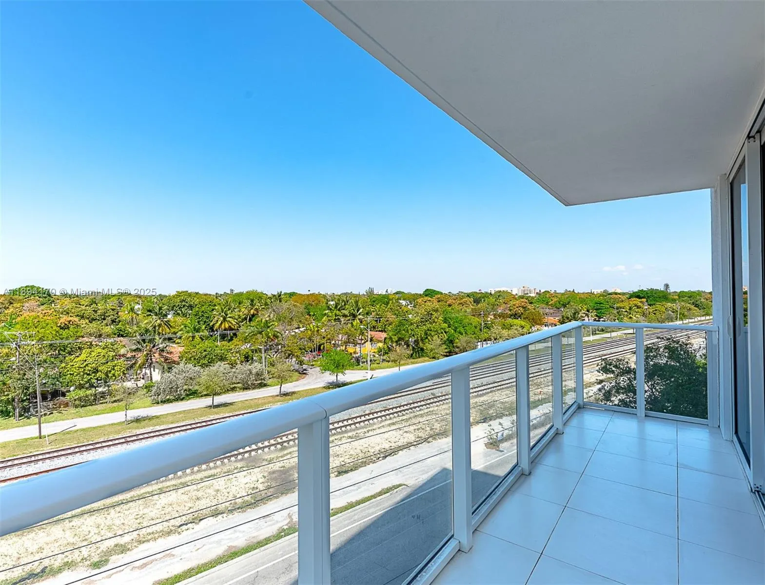 4250 Biscayne Blvd, #510