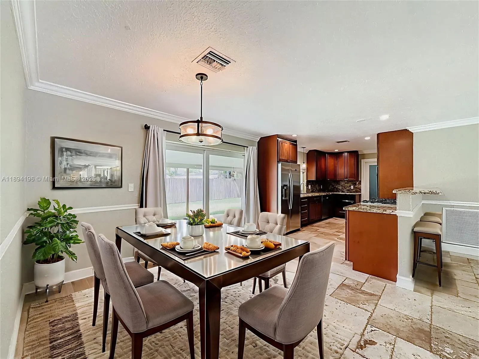 5511 NE 18th Ter