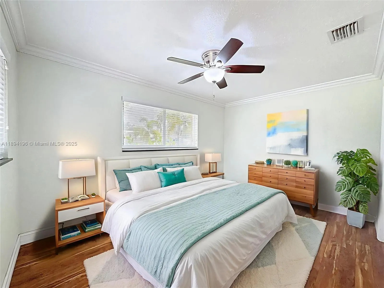 5511 NE 18th Ter