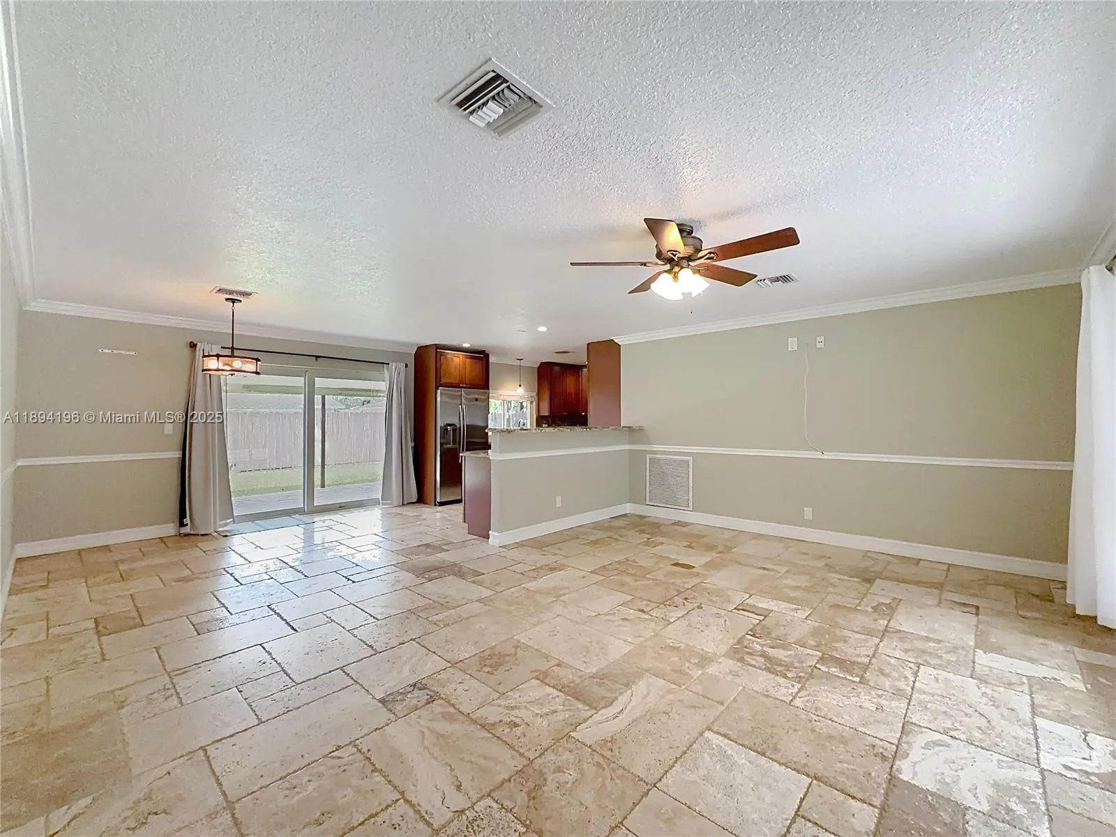 5511 NE 18th Ter