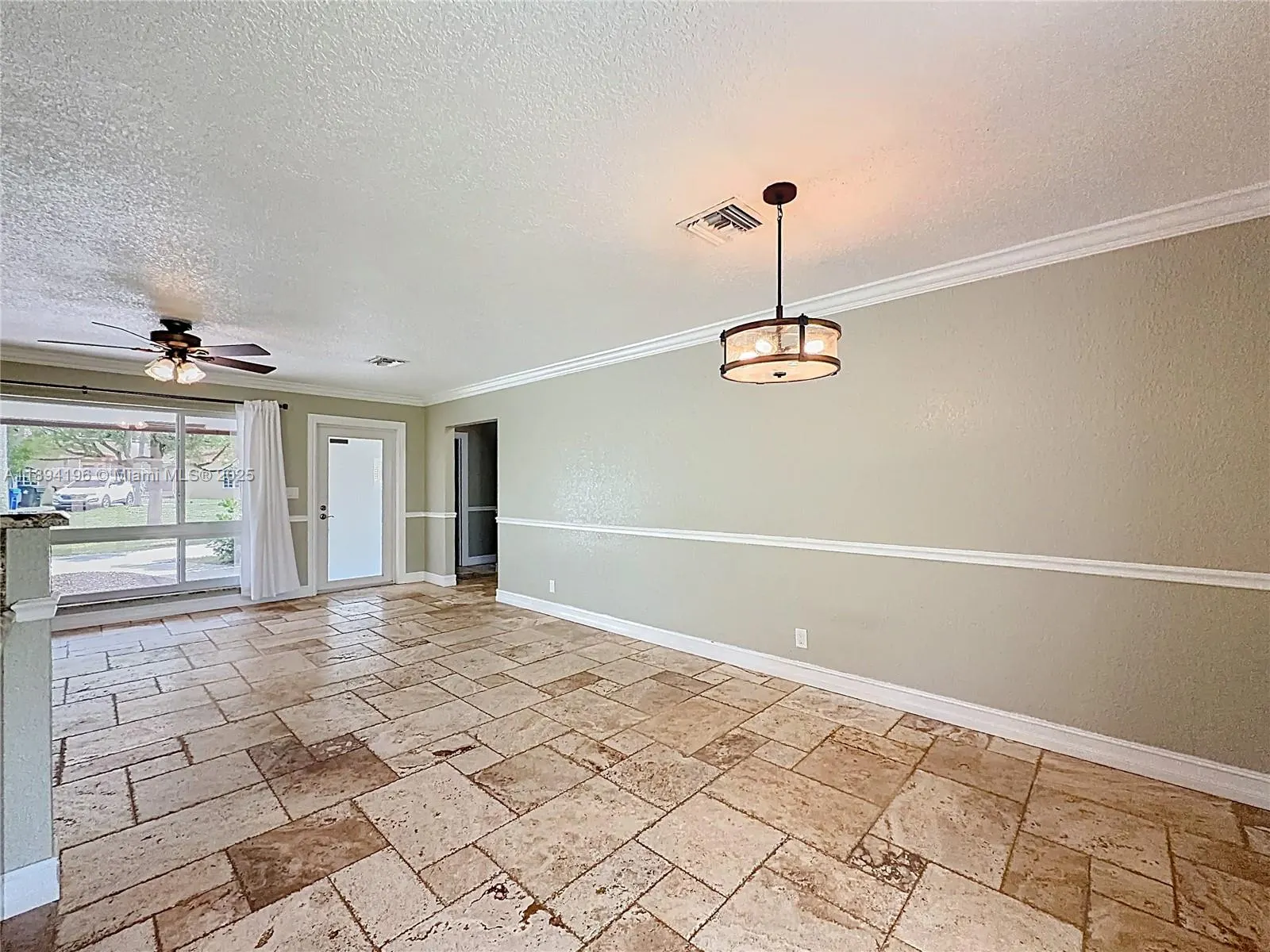 5511 NE 18th Ter