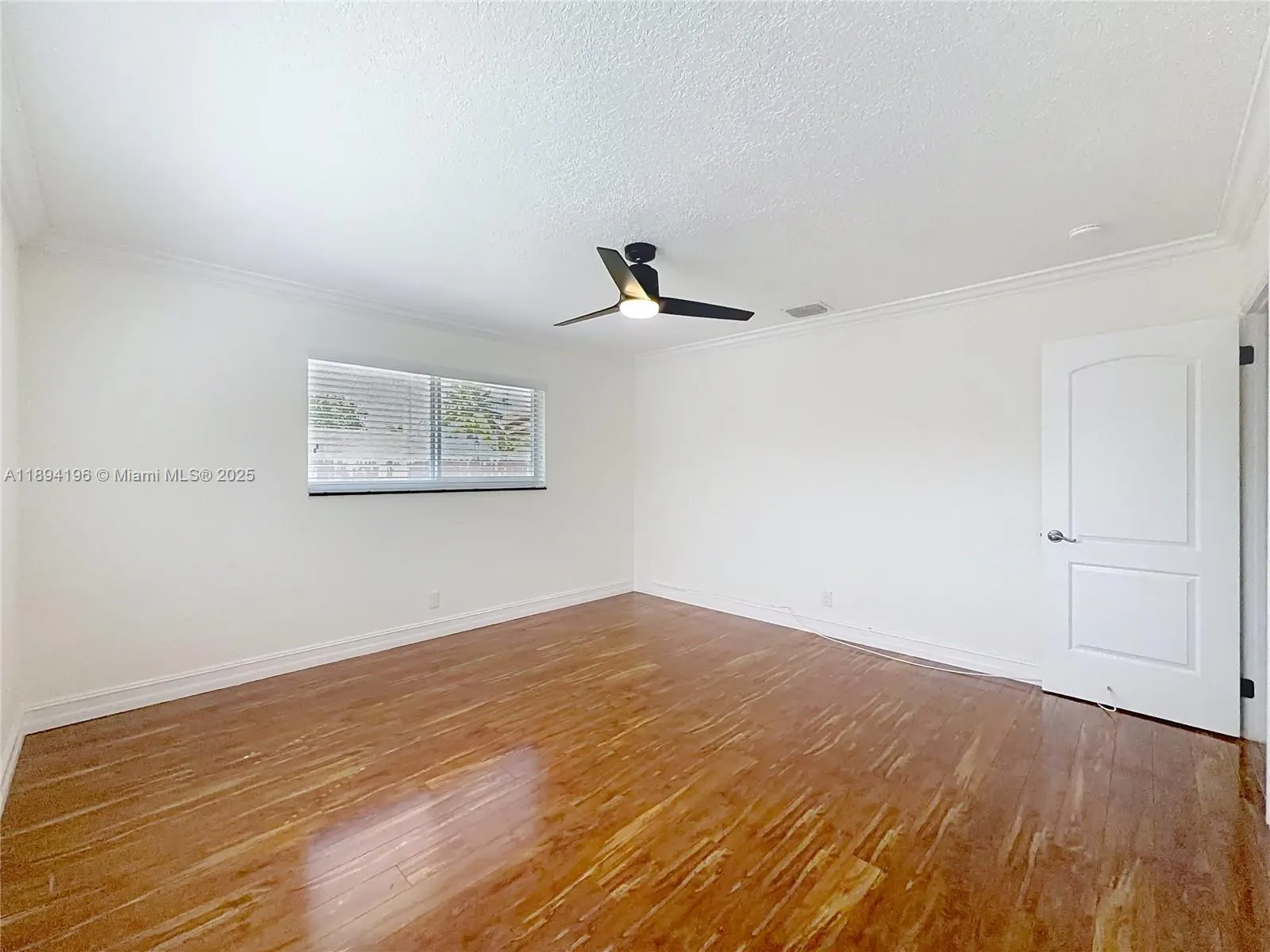 5511 NE 18th Ter