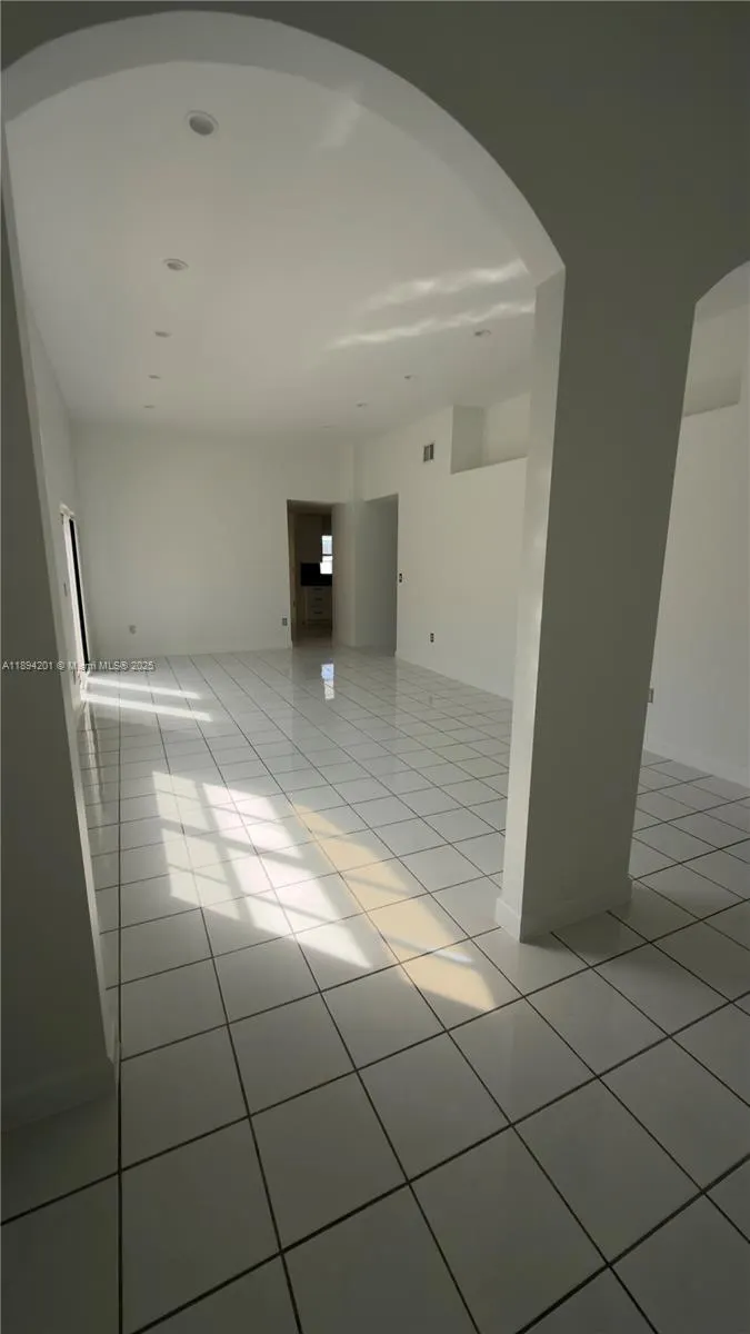 1070 NW 129th Pl