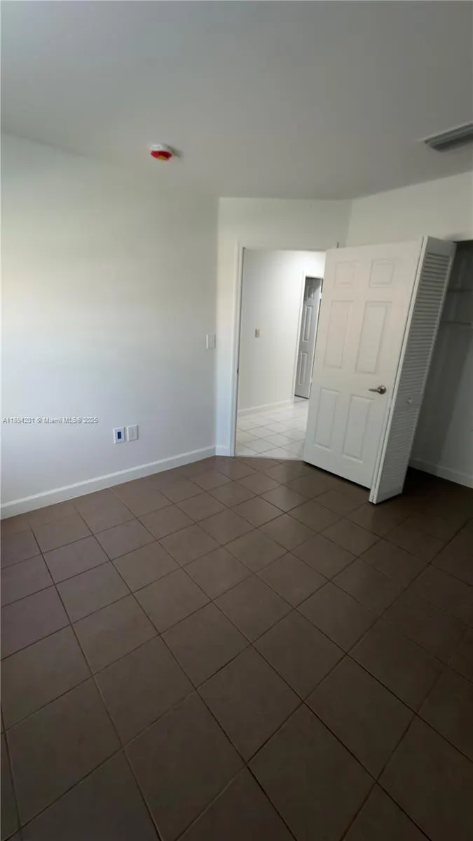 1070 NW 129th Pl
