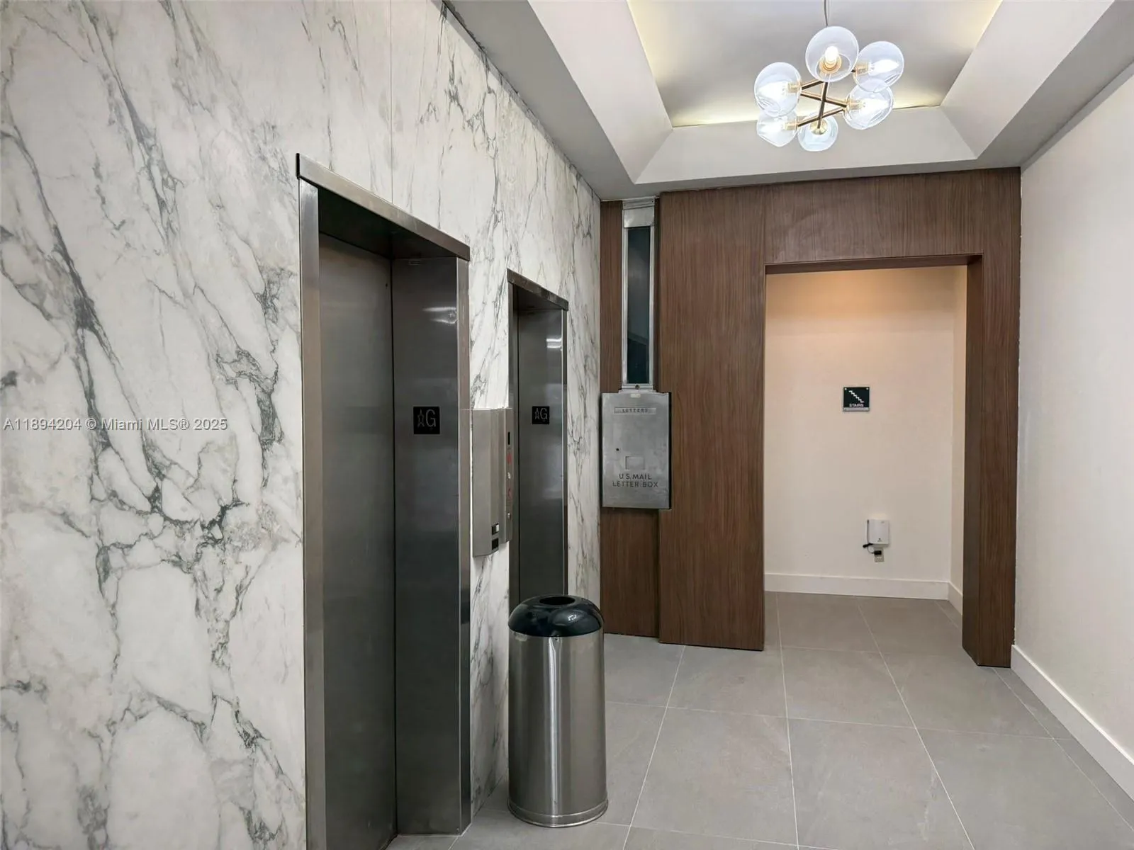 299 Alhambra Cir, #218
