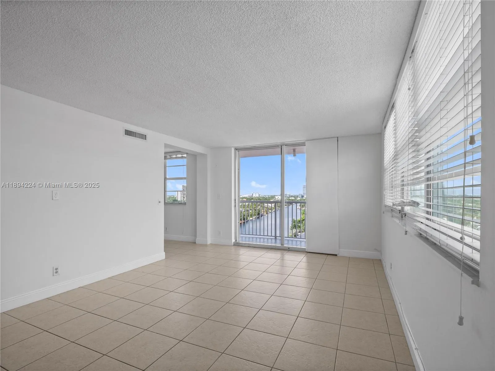 3161 S Ocean Dr, #1201