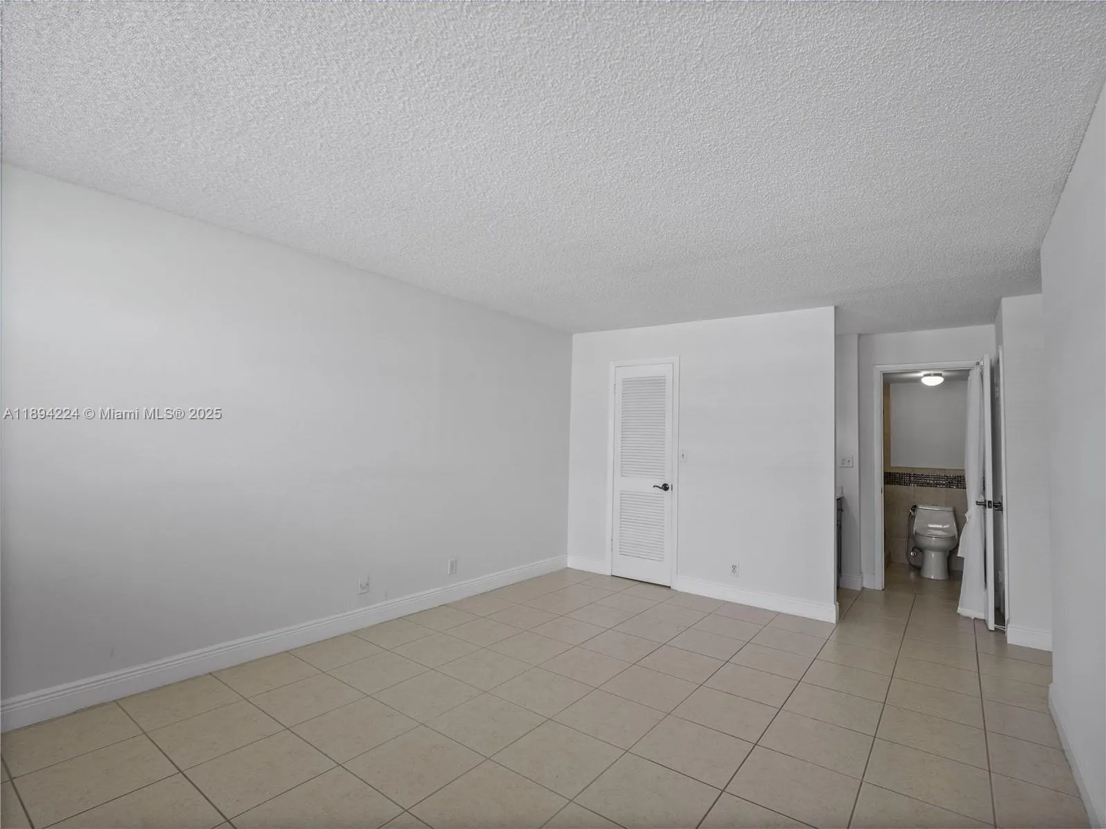 3161 S Ocean Dr, #1201