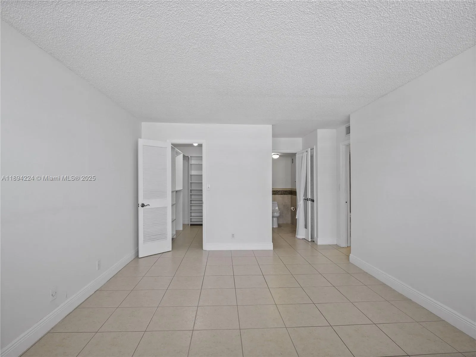 3161 S Ocean Dr, #1201