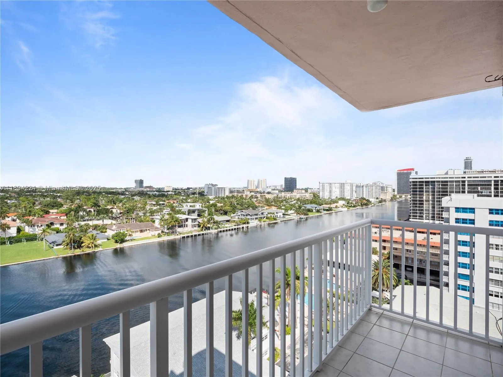 3161 S Ocean Dr, #1201