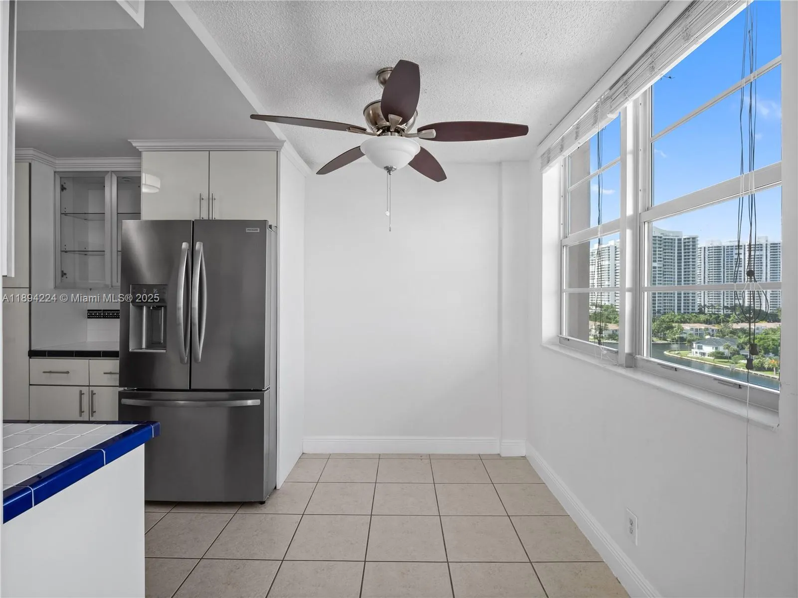 3161 S Ocean Dr, #1201
