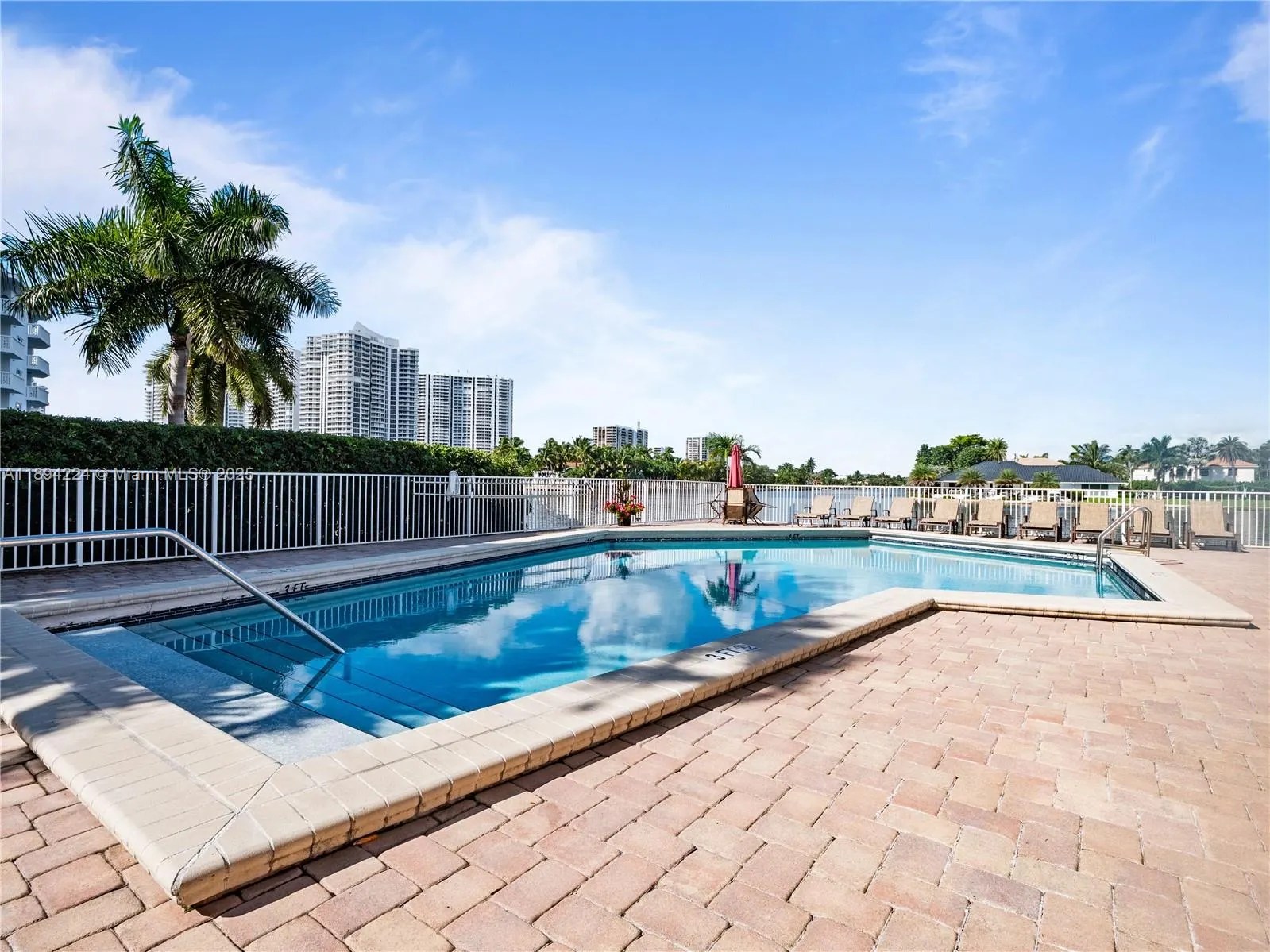 3161 S Ocean Dr, #1201