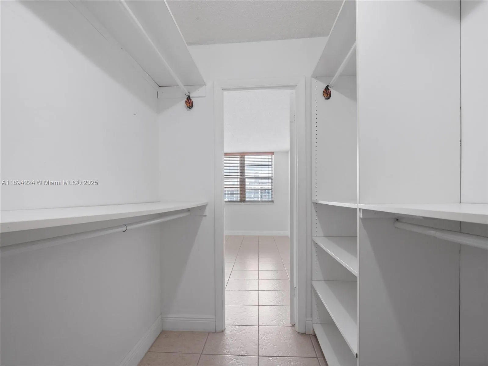 3161 S Ocean Dr, #1201