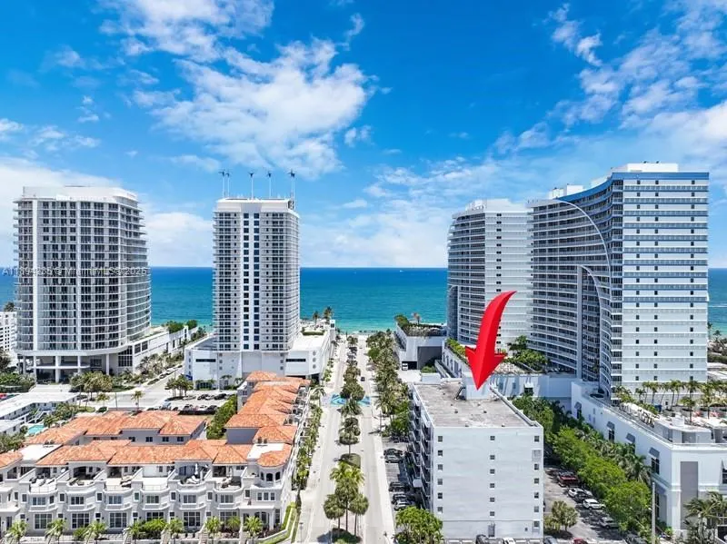 3000 Riomar St, #308