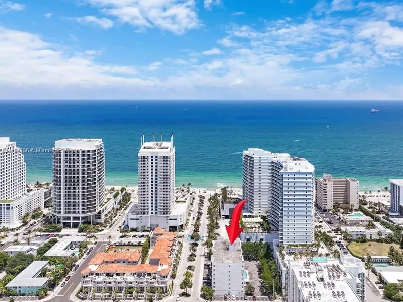 3000 Riomar St, #308