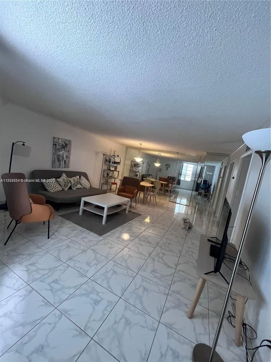 1913 S Ocean Dr, #302
