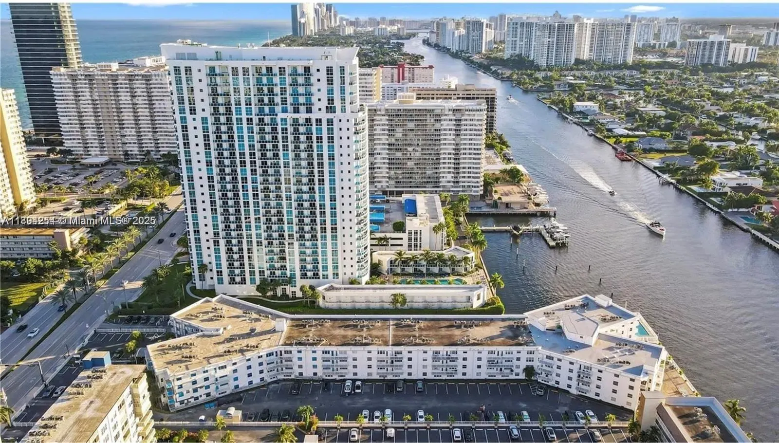 1913 S Ocean Dr, #302