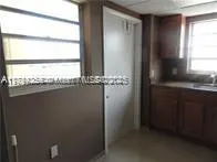 16410 Miami Dr, #504