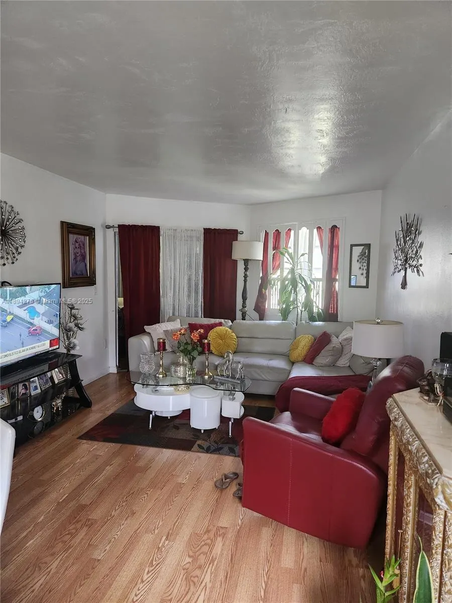 18710 NE 18th Ave, #209
