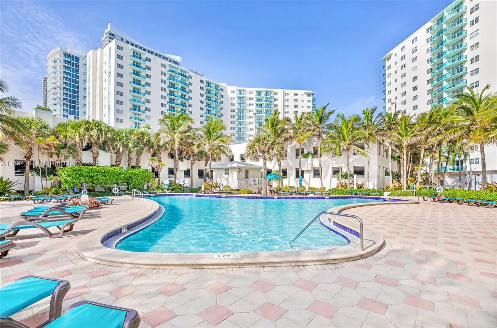 3901 S Ocean Dr, #8C