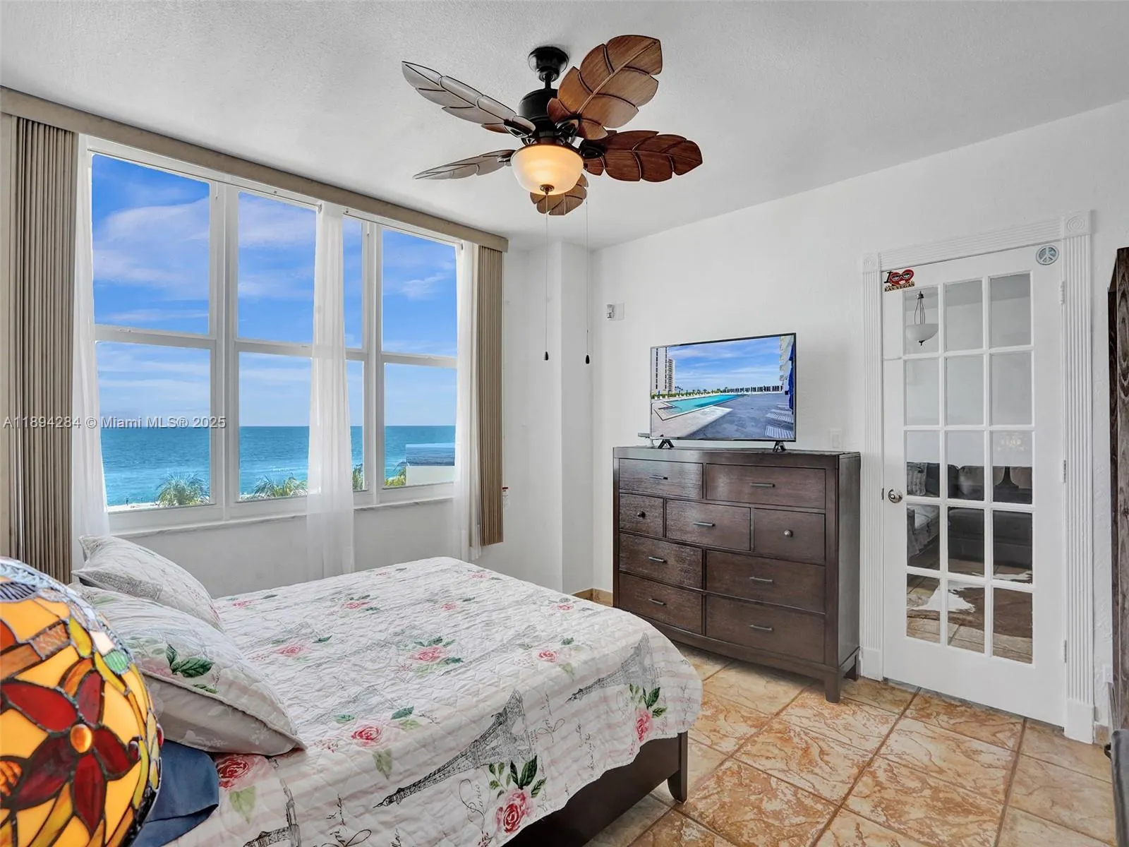 5601 Collins Ave, #504