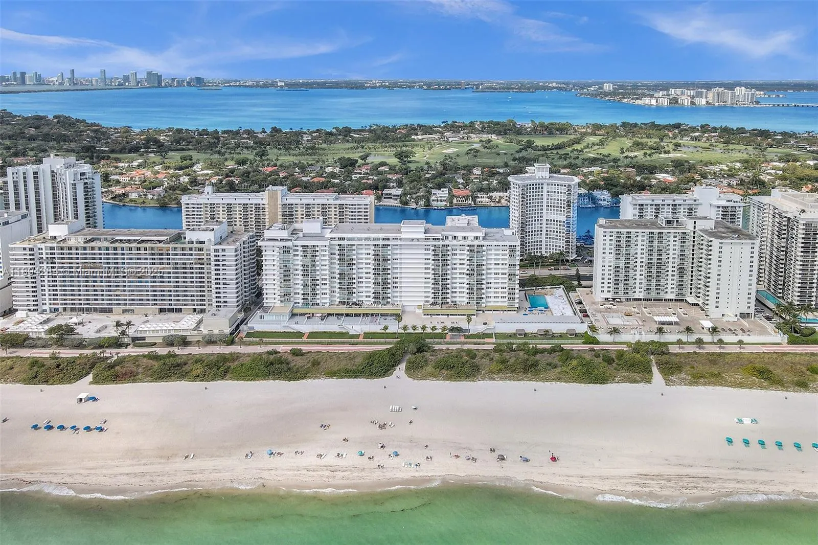 5601 Collins Ave, #504