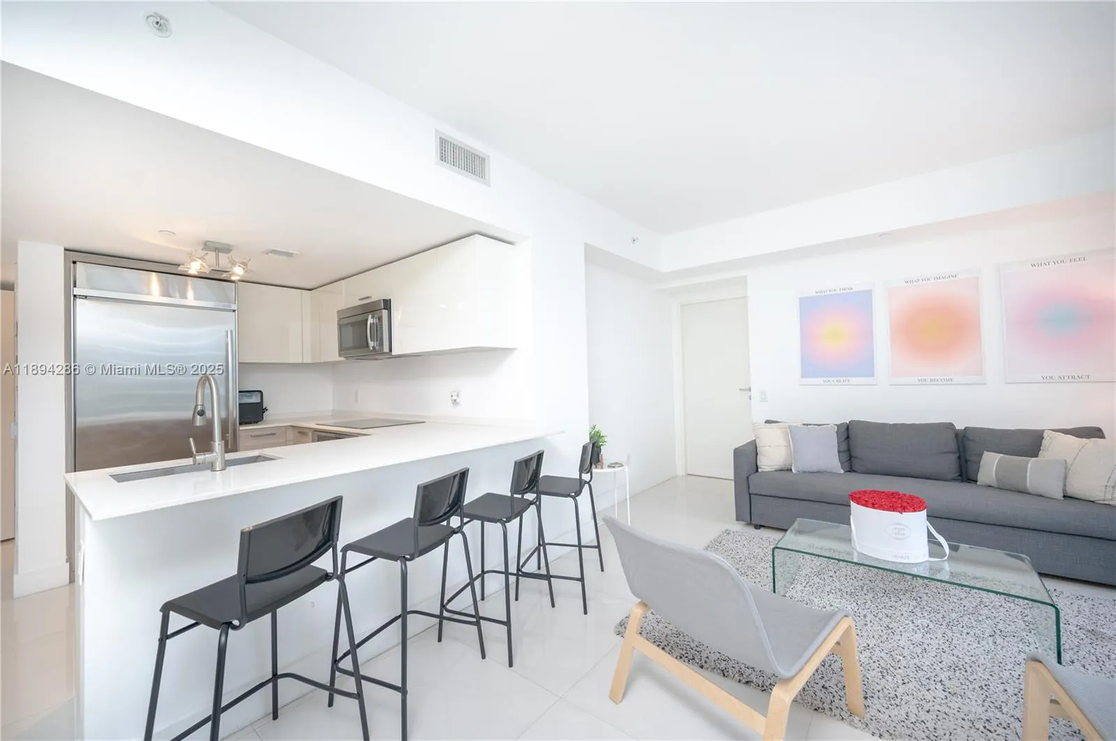 1300 Brickell Bay Dr, #1601