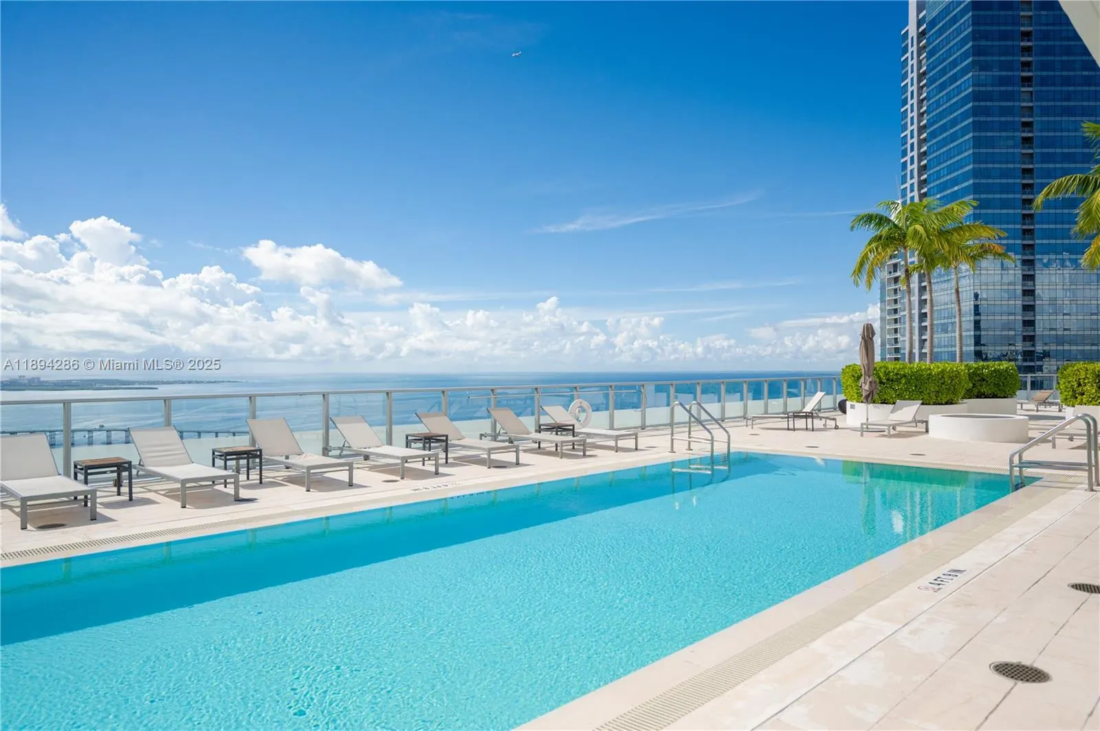 1300 Brickell Bay Dr, #1601