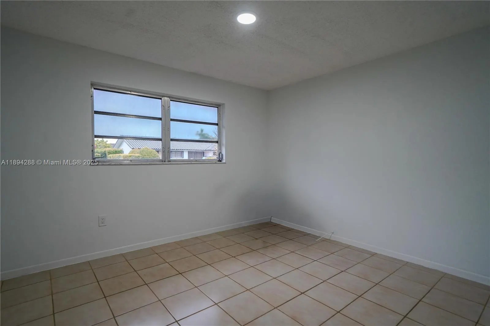 9744 SW 4th Ter