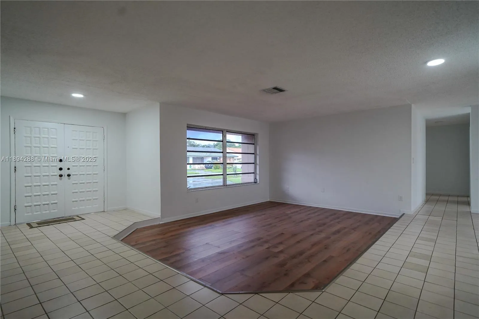 9744 SW 4th Ter