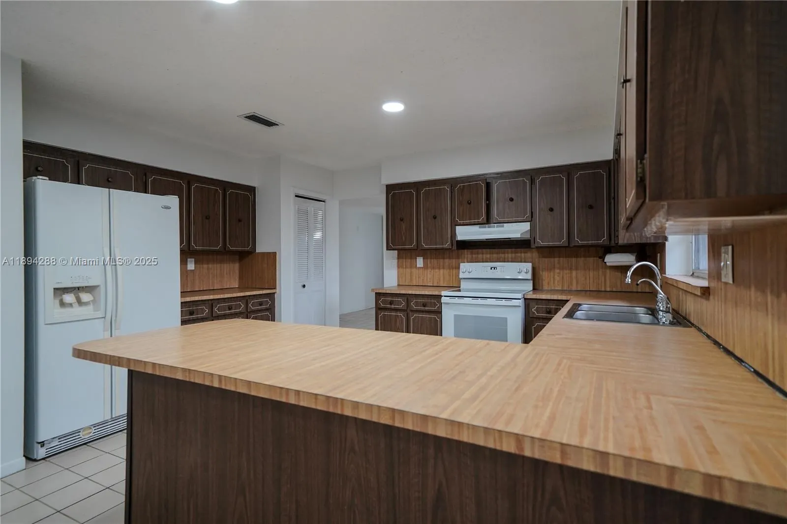 9744 SW 4th Ter